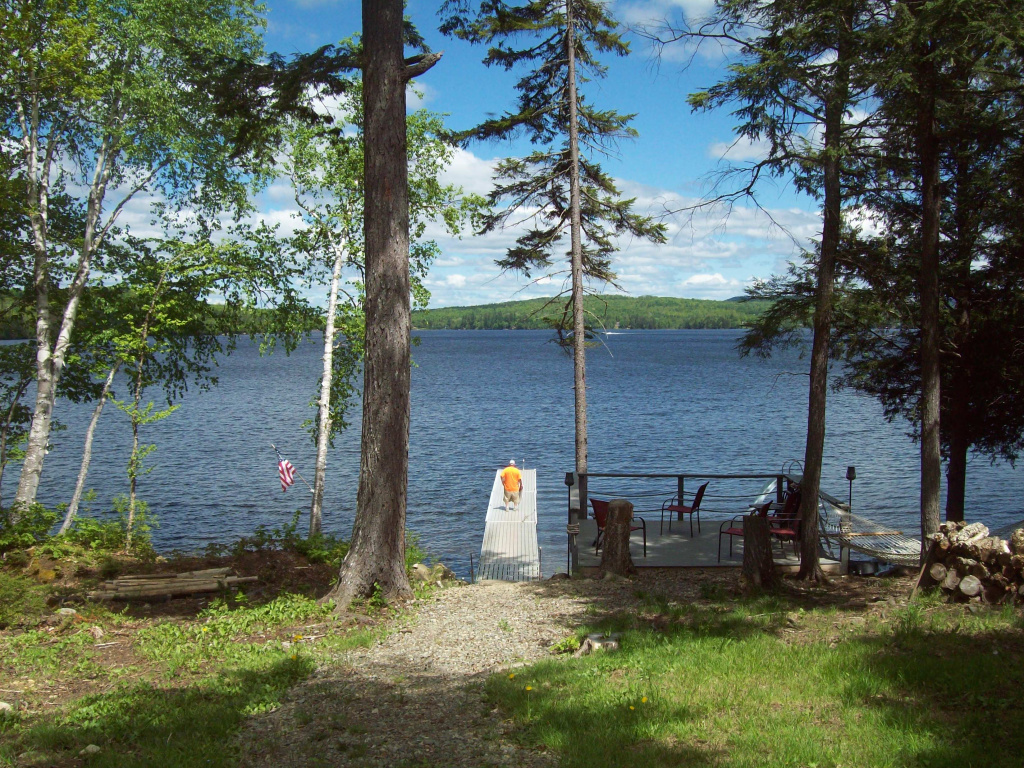 Maine, 2 Bedrooms Bedrooms, ,3 BathroomsBathrooms,Waterfront Camp/House,Active,1018