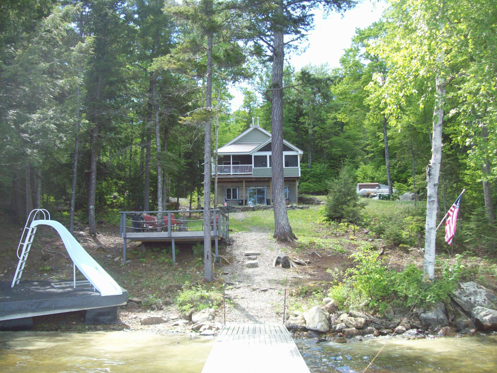 Maine, 2 Bedrooms Bedrooms, ,3 BathroomsBathrooms,Waterfront Camp/House,Active,1018